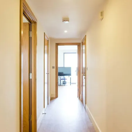 Modern 2 Bed 2 Bath Apartment Hyde Park London Exterior photo